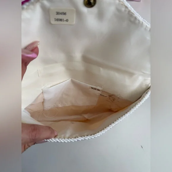 Vintage White Beaded Satin Clutch Purse | Pearl Evening Bag Bridal Prom 90s Y2K - Picture 5 of 9